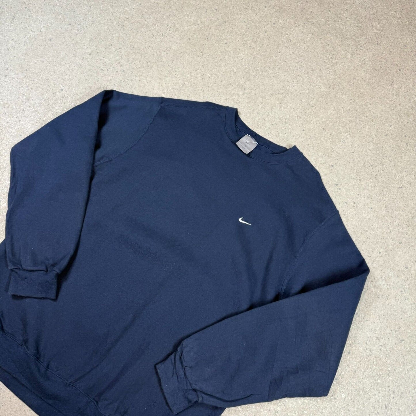 Nike Sweater XL Navy Small Embroidered Swoosh