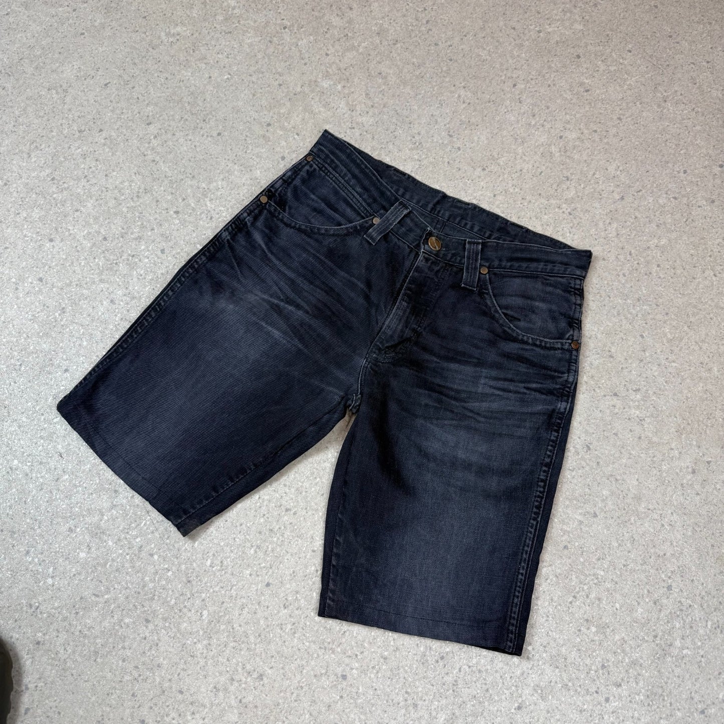 Wrangler Jorts 31” Black Denim