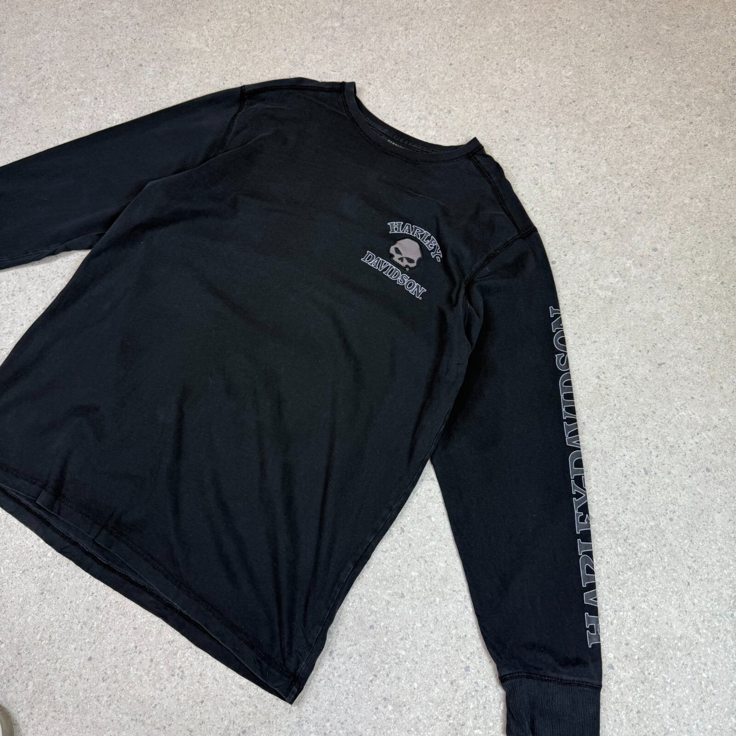 Harley Davidson Long Sleeve XL Black Colourway