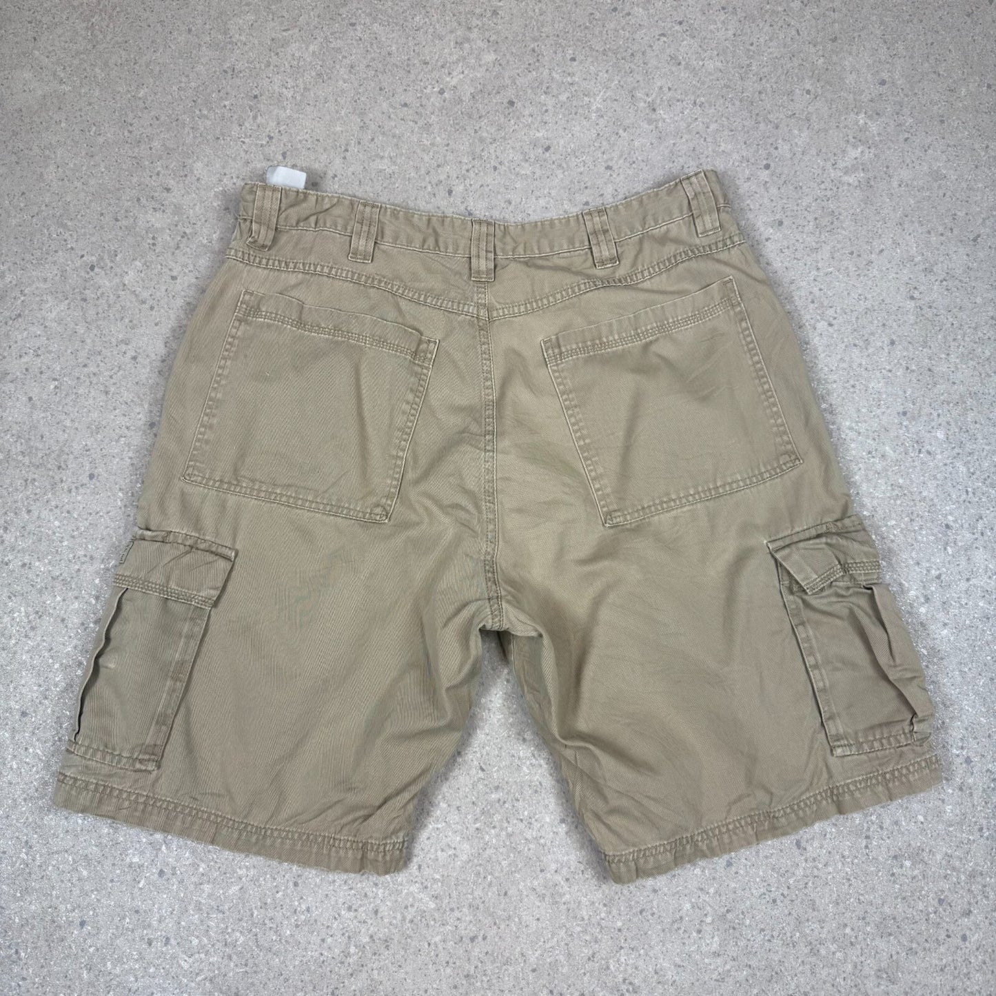 Wrangler Cargo Shorts 36” Tan Colourway Baggy Fit