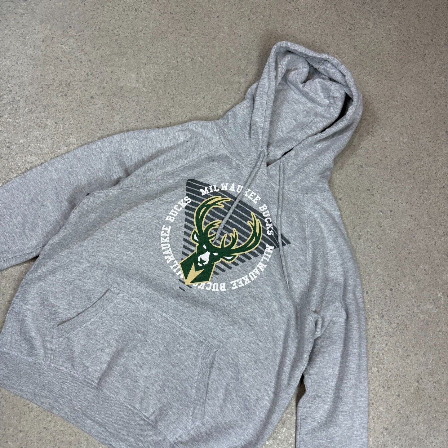 Milwaukee Bucks NBA Ultra Game Hoodie Medium Grey