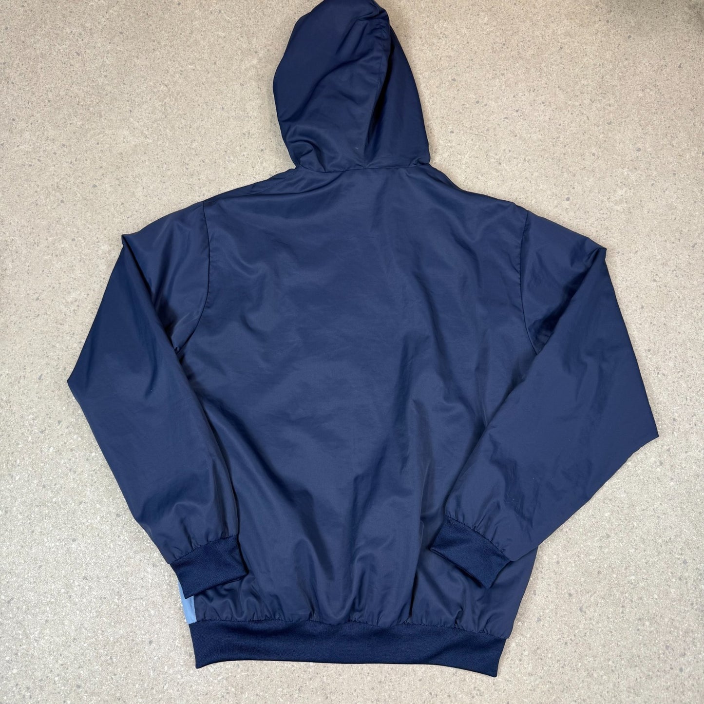 Umbro Windbreaker Jacket Medium Early 2000s Umbro Full zip Hooded