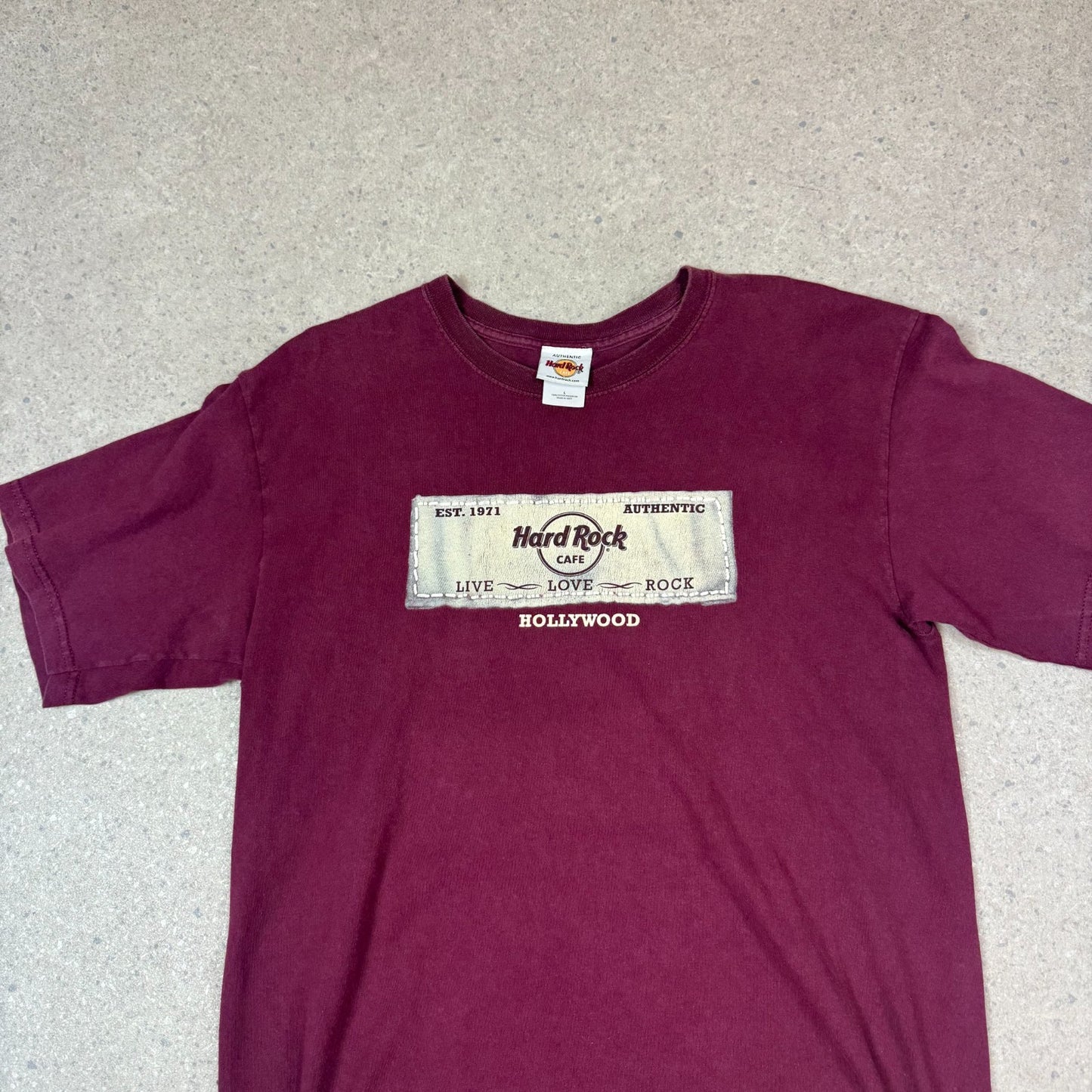 Hard Rock Cafe Hollywood T Shirt Large Burgundy Colourway Vintage