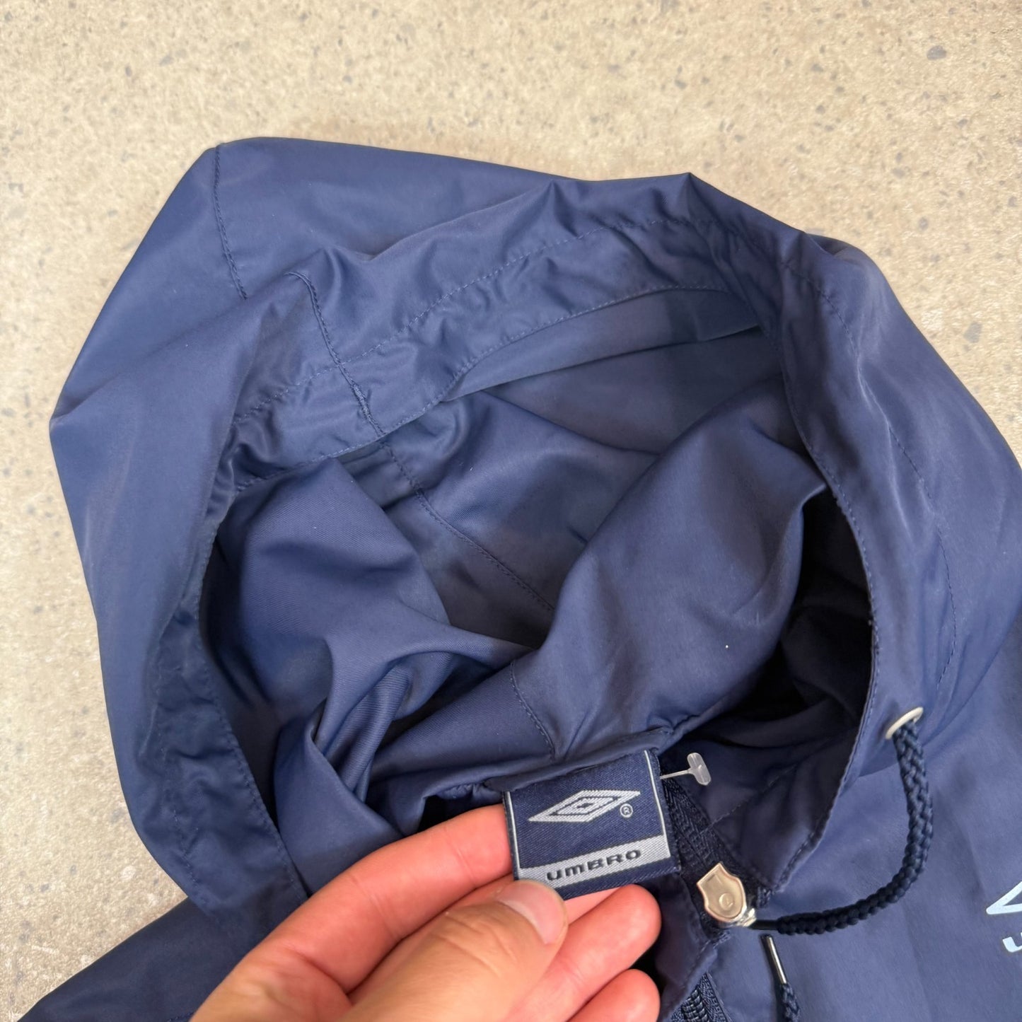 Umbro Windbreaker Jacket Medium Early 2000s Umbro Full zip Hooded