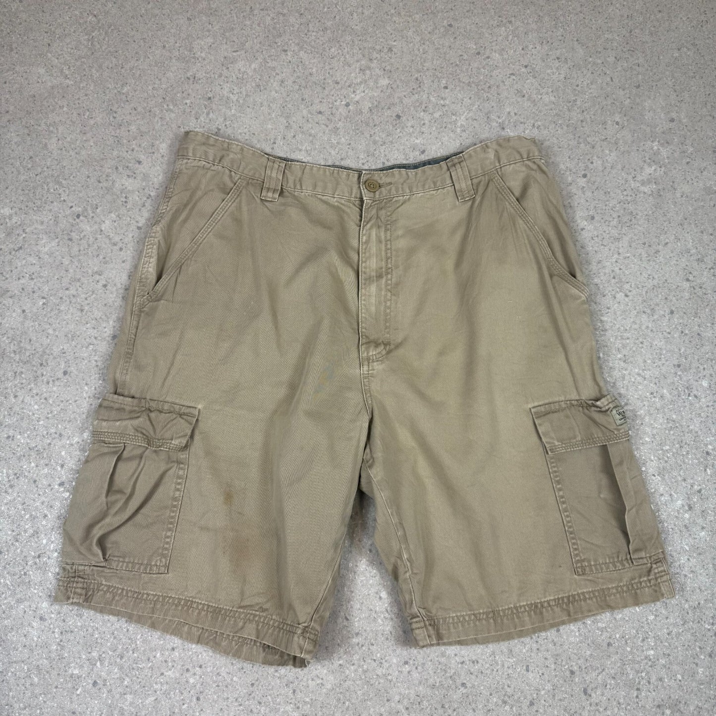 Wrangler Cargo Shorts 36” Tan Colourway Baggy Fit