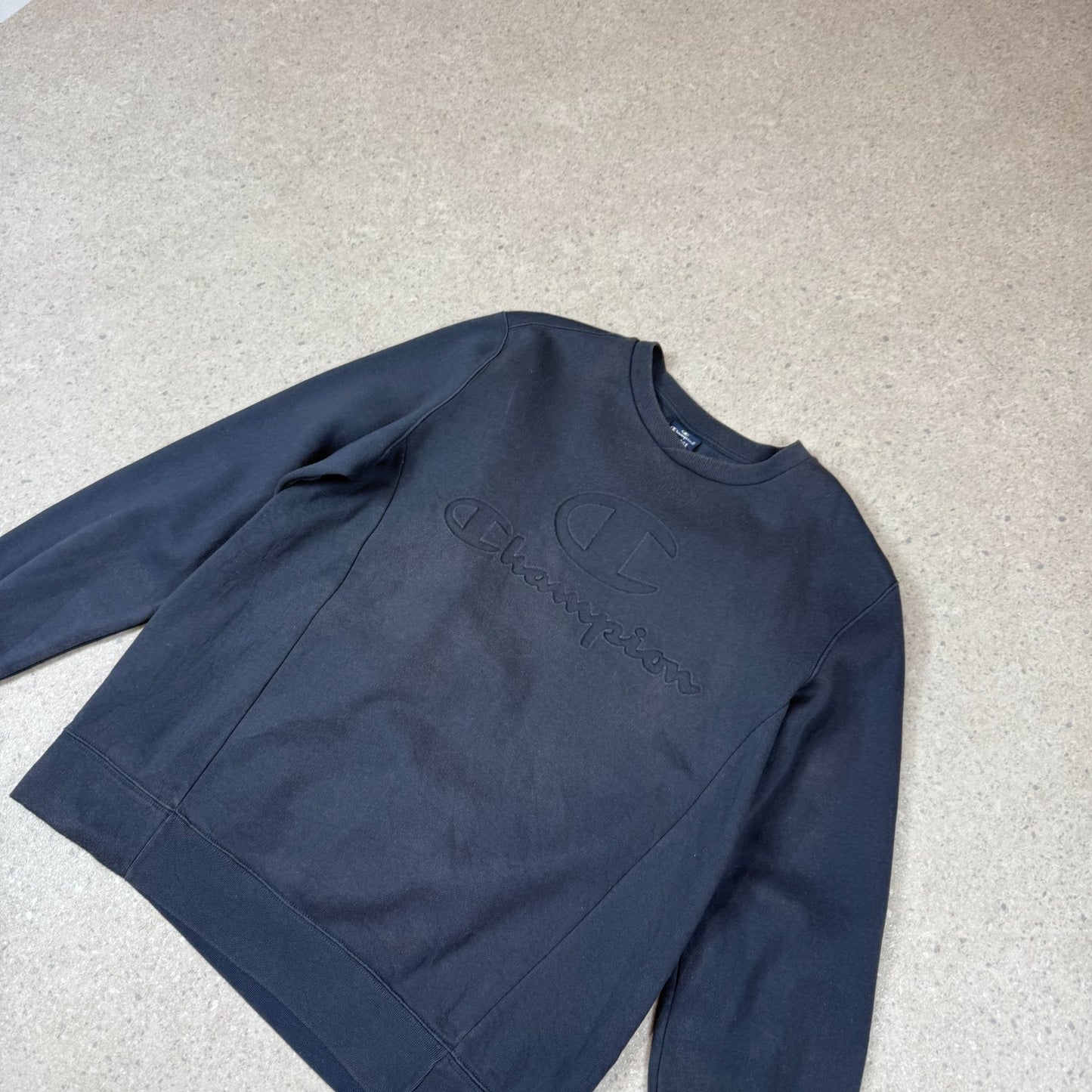 Champion Sweatshirt Medium Navy Colourway