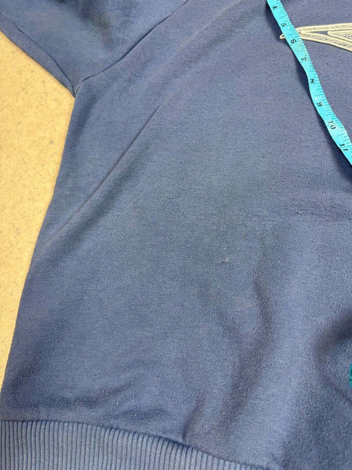 Umbro Sweatshirt Large Blue Colourway Y2K Long Sleeve
