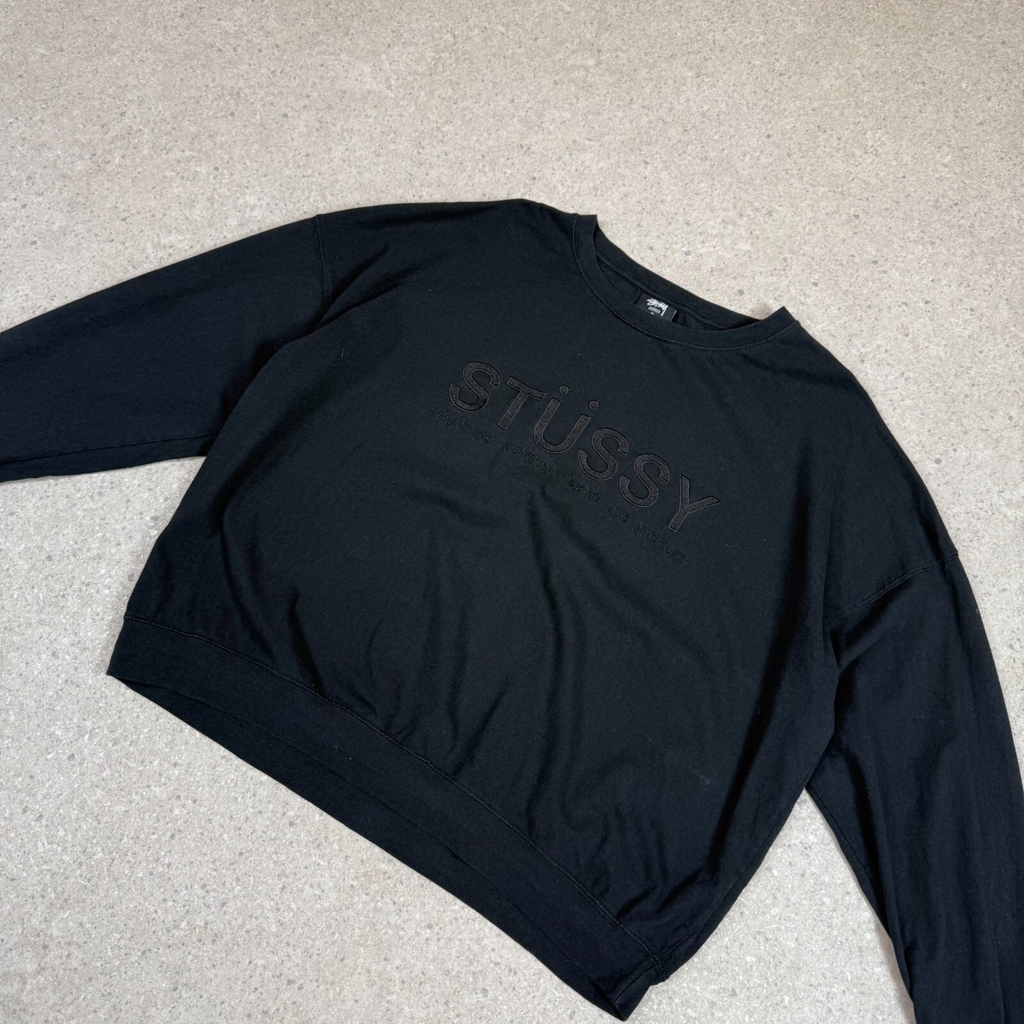 Stussy Australia Sweatshirt Women’s 14 Cropped Style Black Embroidered Logo