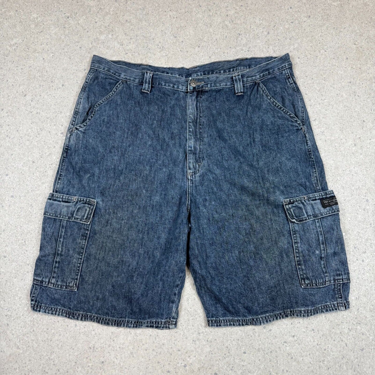 Wrangler Denim Cargo Shorts 40" Baggy Fit