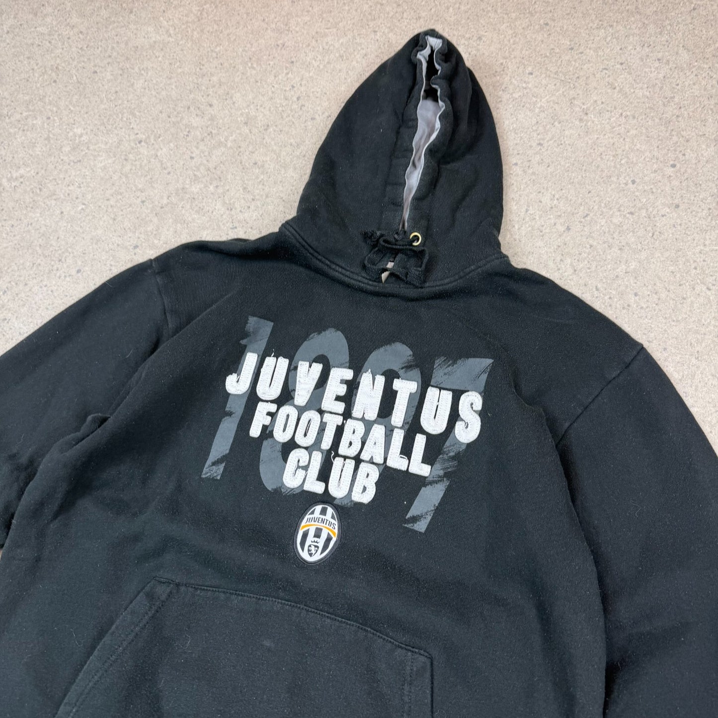 Juventus Hoodie M / L Black Embroidered Logo Y2K Football Hooded