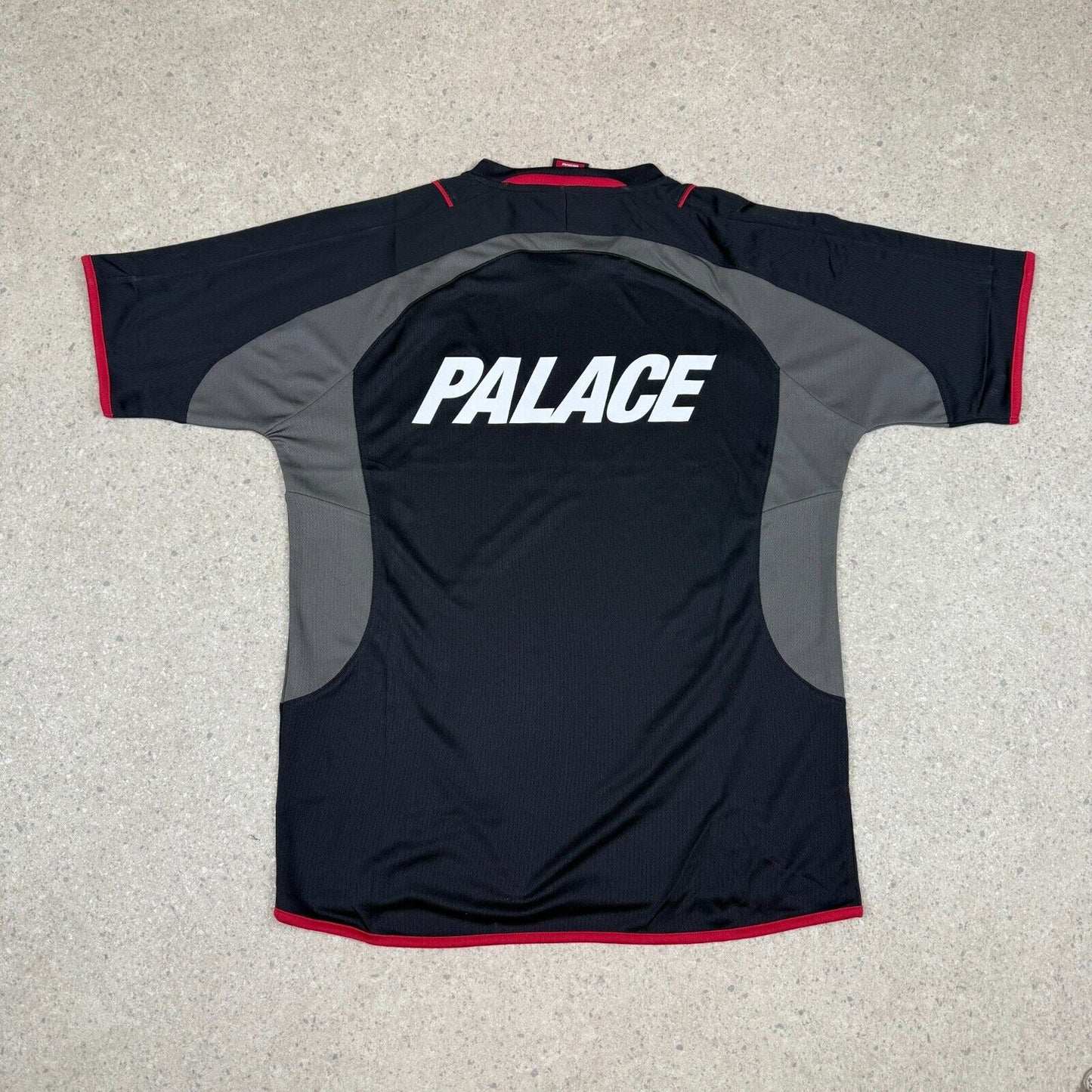 Palace Football Jersey 2025 Medium Black Red Embroidered Logo PALCO PROTEAM