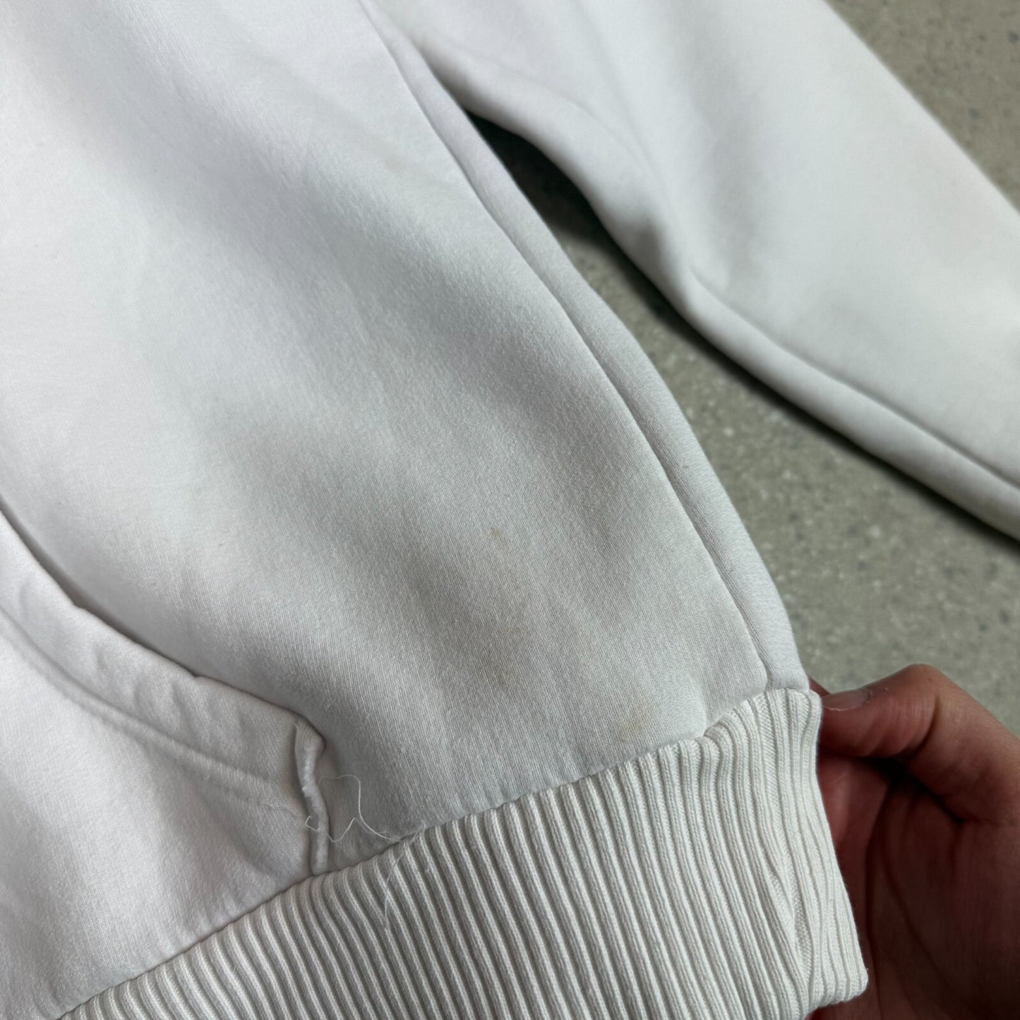 Gap Hoodie Large White Colourway Puffy Embroidered Logo Hooded Pocket