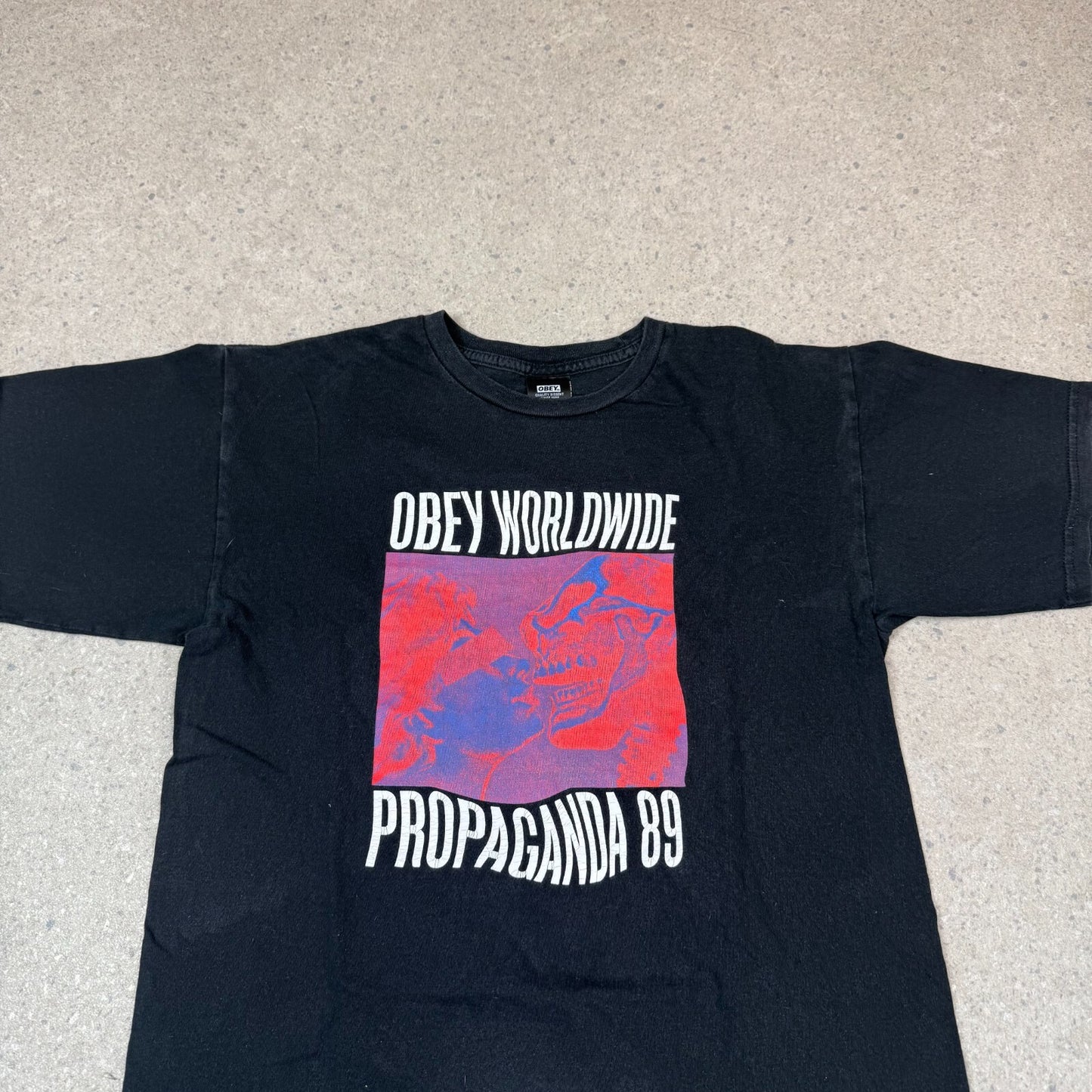 Obey Worldwide Propaganda 89 T Shirt Medium Black