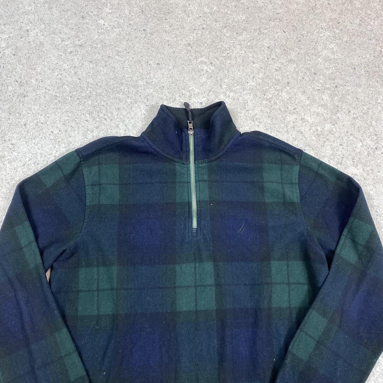 Nautica check pattern fleece medium