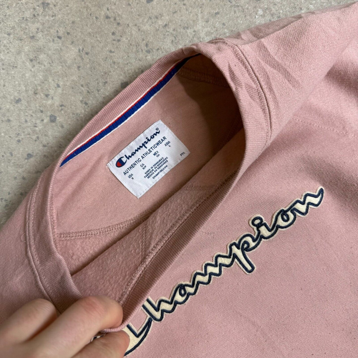 Champion Sweatshirt Small Pink Colourway