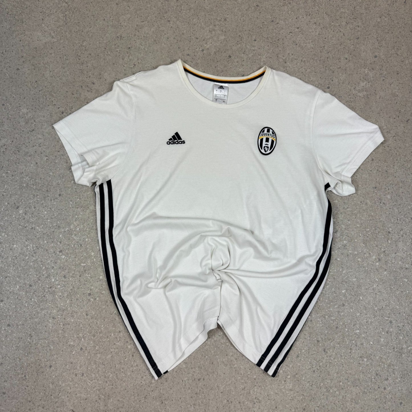Adidas Juventus T Shirt Large White Black Embroidered Logo Short Sleeve