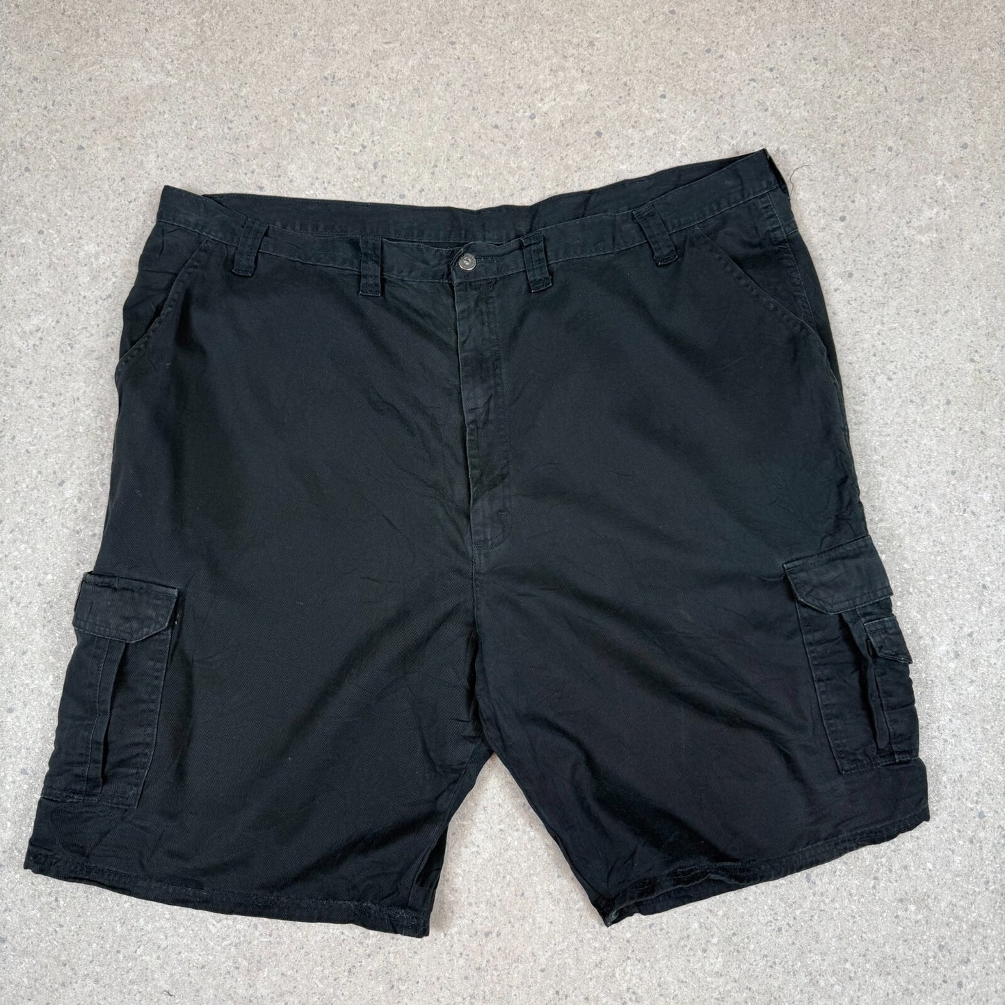 Wrangler Cargo Shorts 46” Black Colourway Baggy Fit
