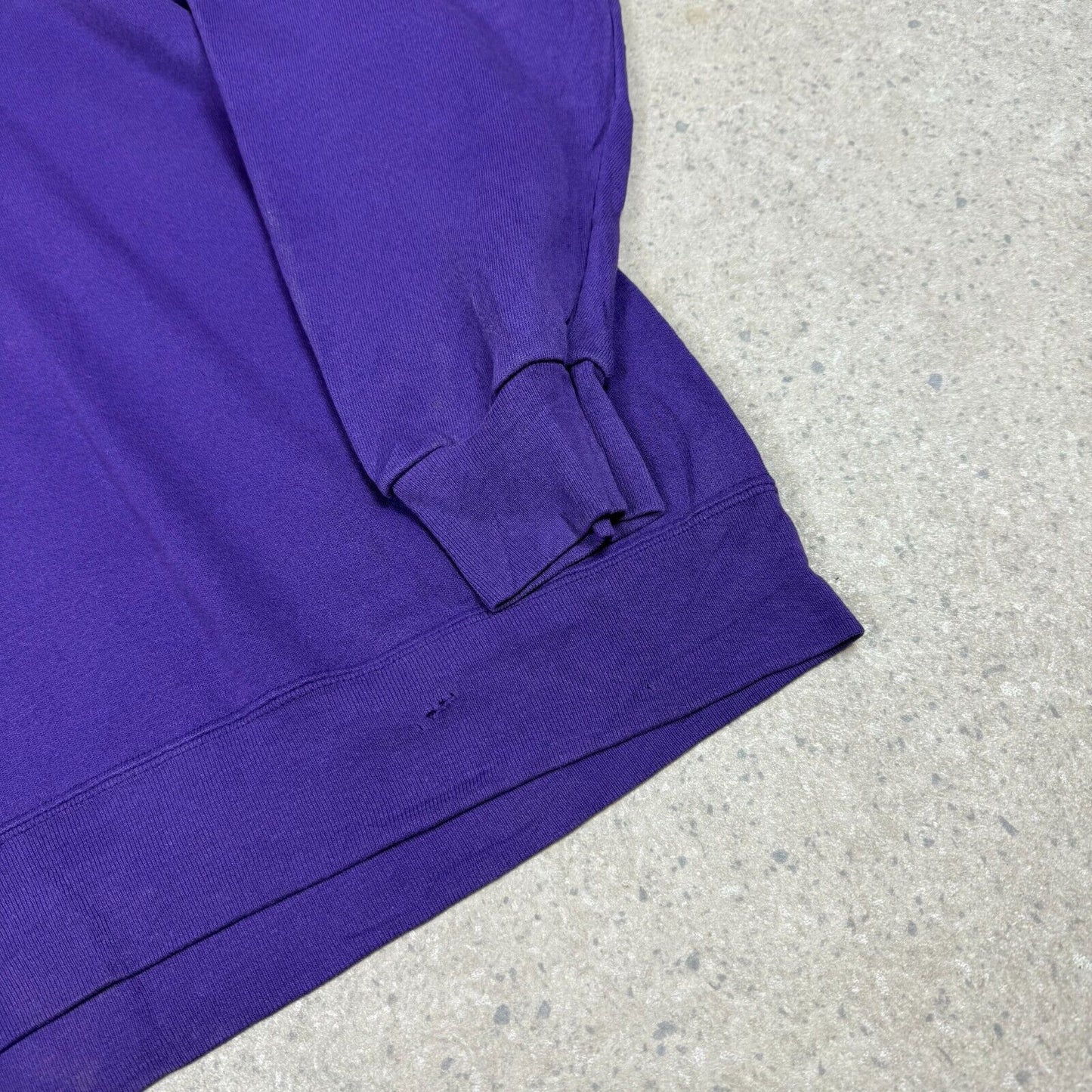 Vikings Sweatshirt XXL Purple Colourway Vintage NFL Relaxed Fit