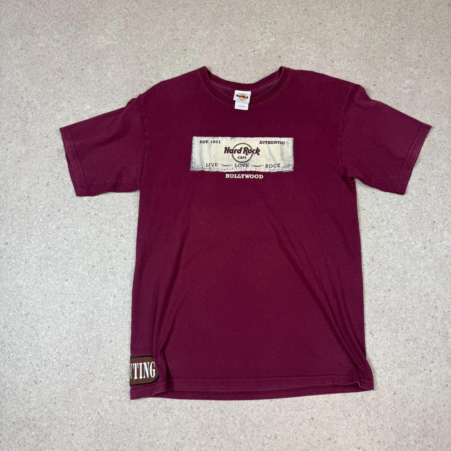 Hard Rock Cafe Hollywood T Shirt Large Burgundy Colourway Vintage