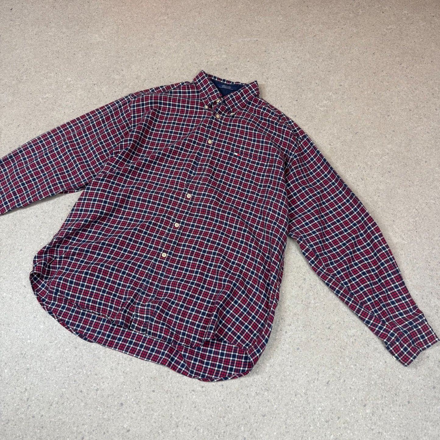 Tommy Hilfiger Button Up Check Shirt XL Embroidered Logo Red Blue Long Sleeve
