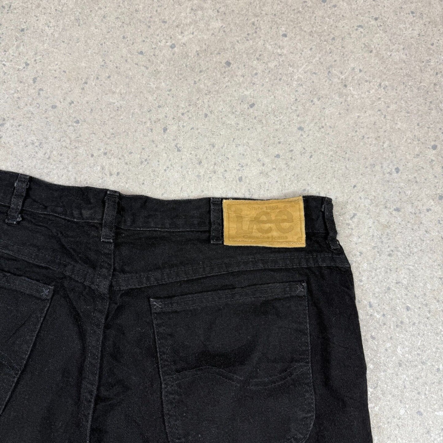 Lee Black Jeans Jorts 34” Black Denim Baggy Fit Summer