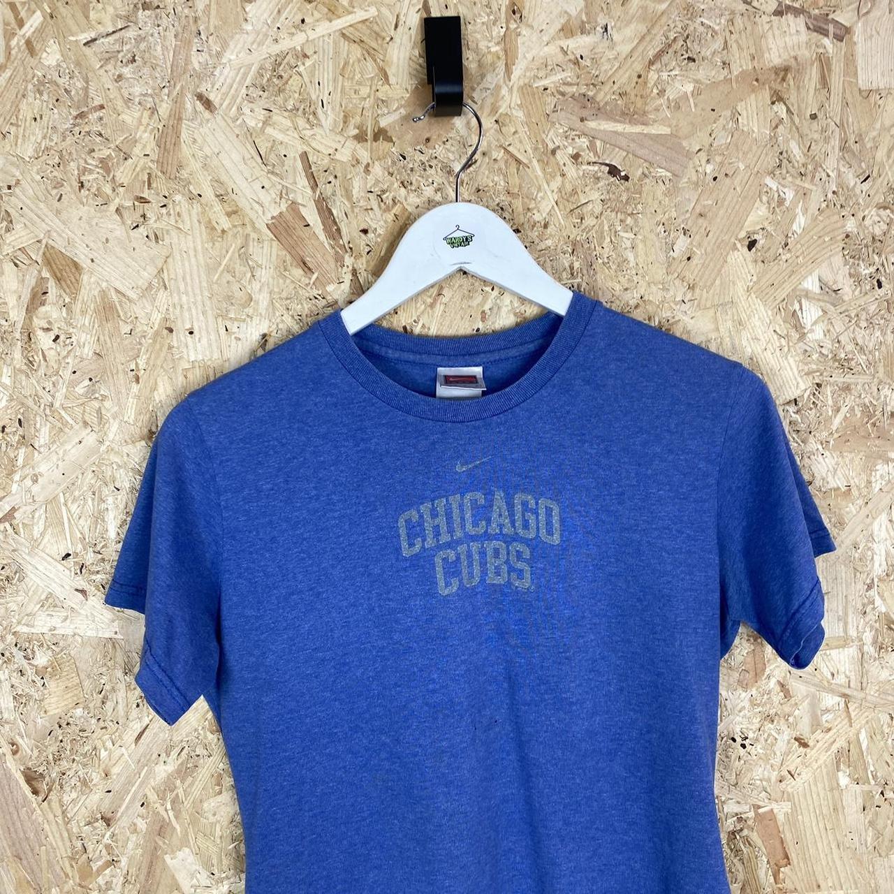 Nike centre swoosh Chicago cubs t shirt M