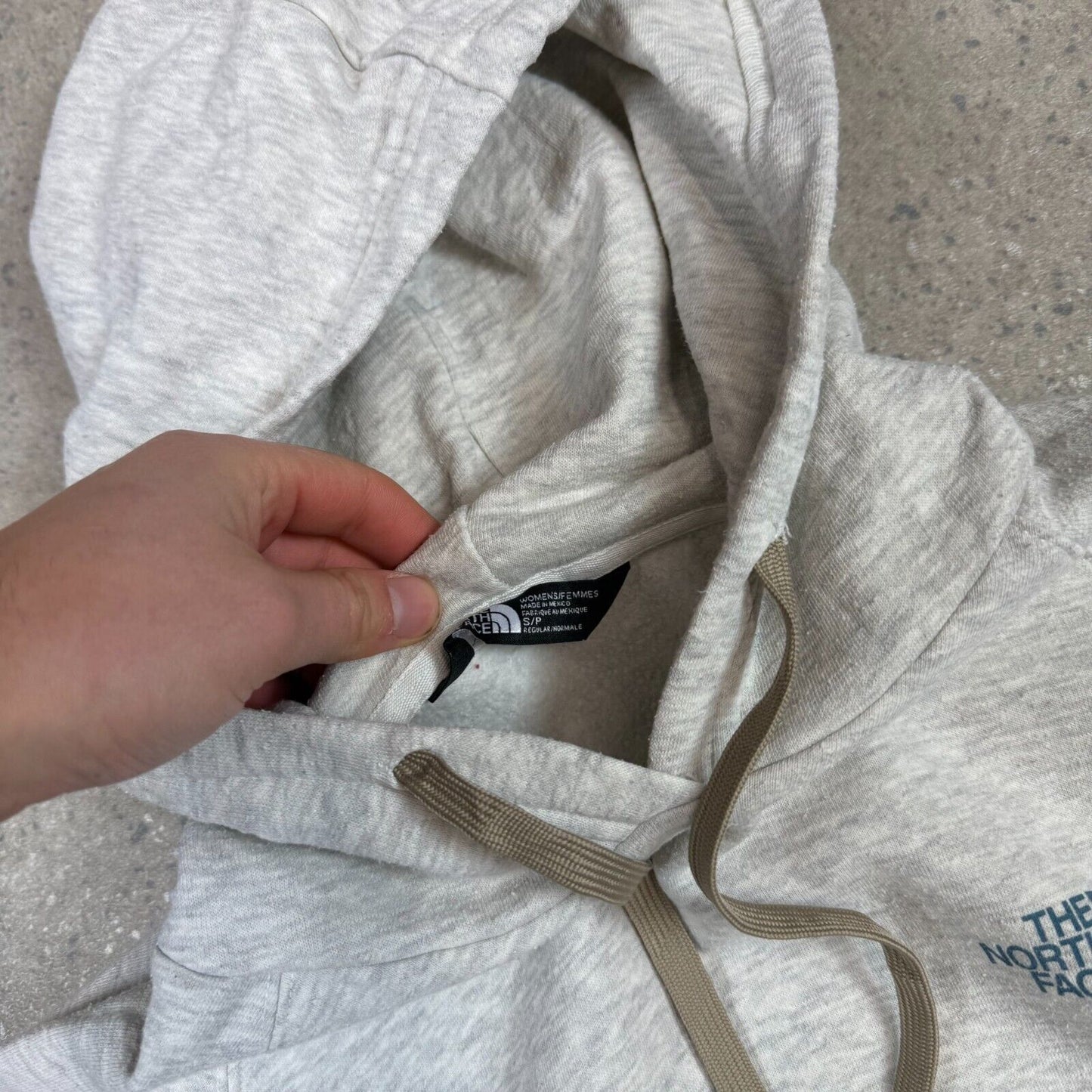 The North Face Hoodie Women’s Small Grey