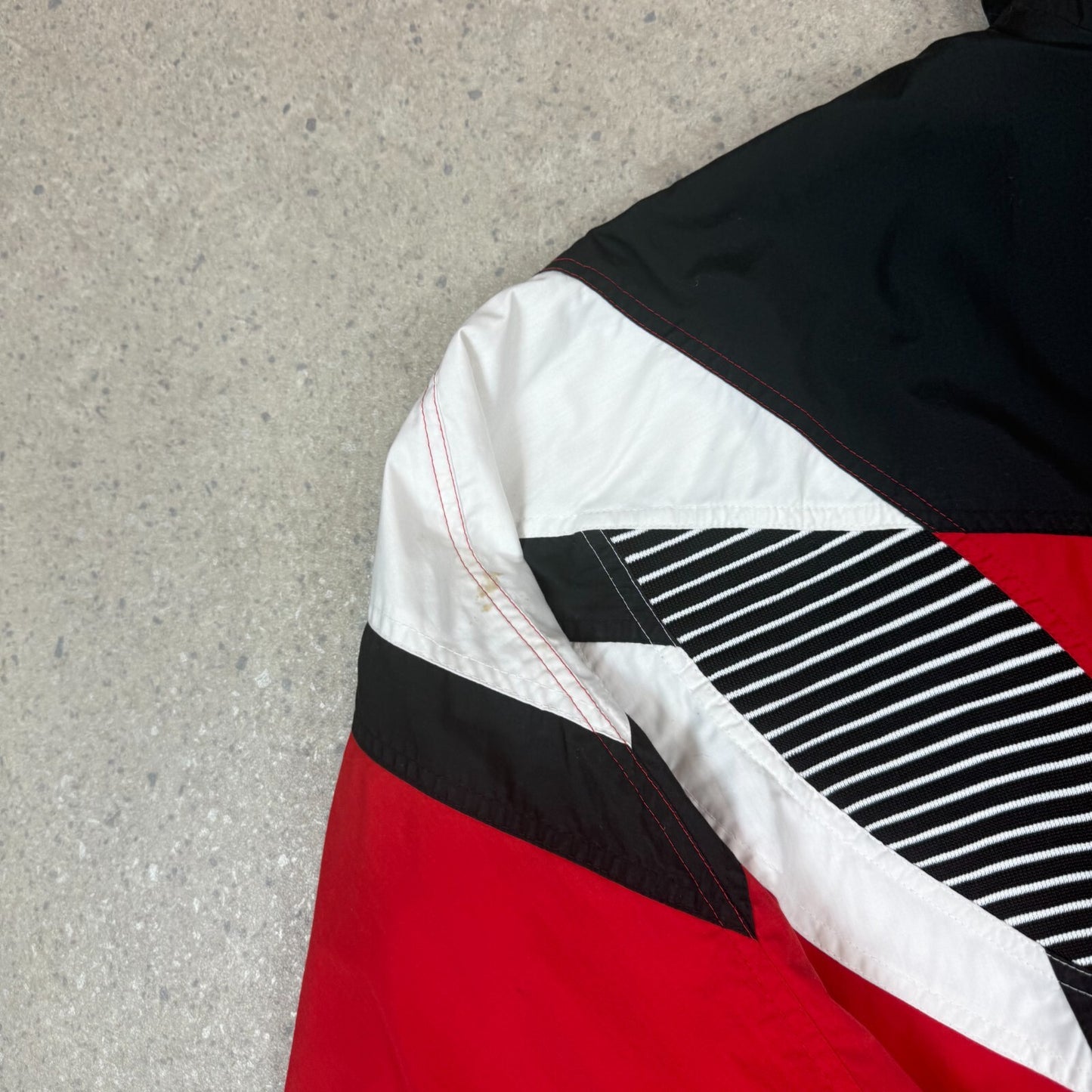 Puma Windbreaker Jacket Large Red Black Colourway Y2K Full Zip