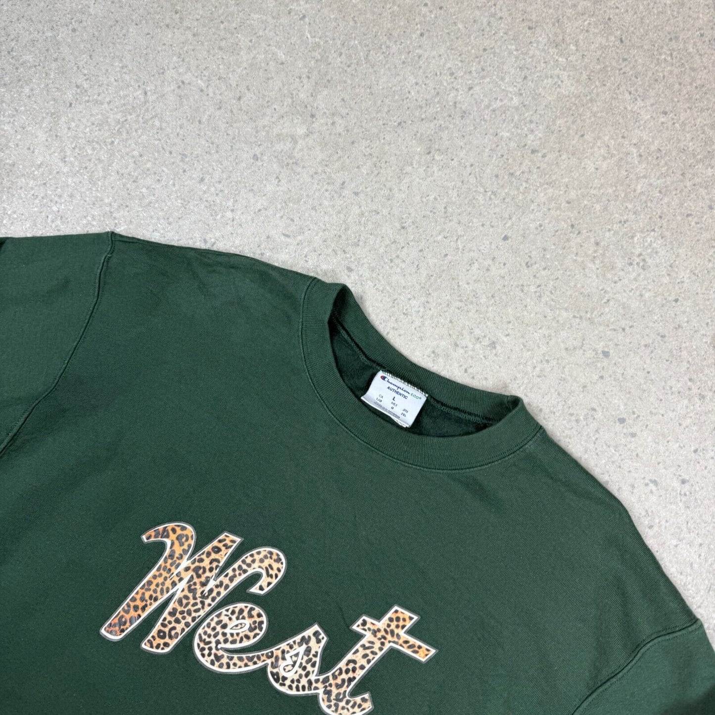 Champion West Sweatshirt Large Leopard Animal print Embroired Logo