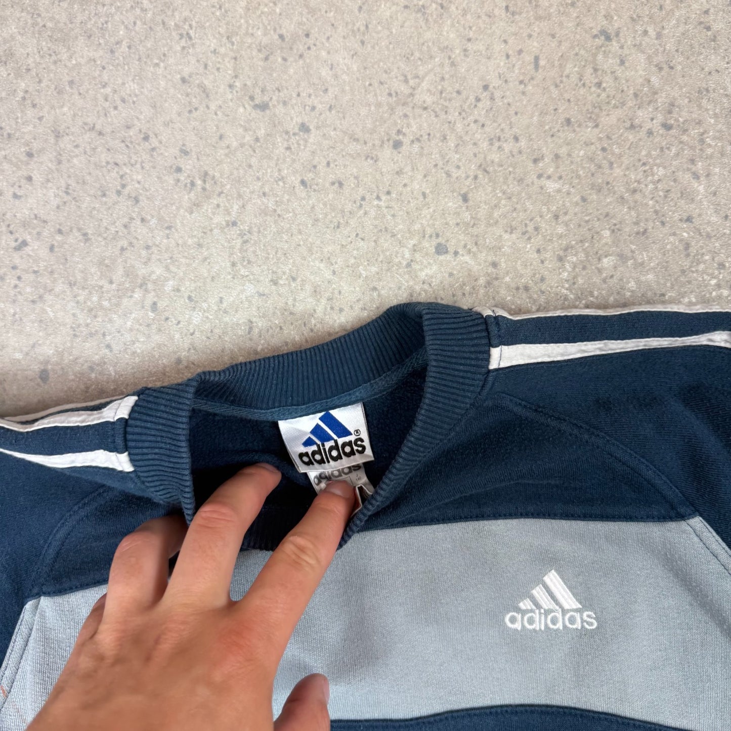 Adidas Sweatshirt XS 90s Adidas Embroidered Logo