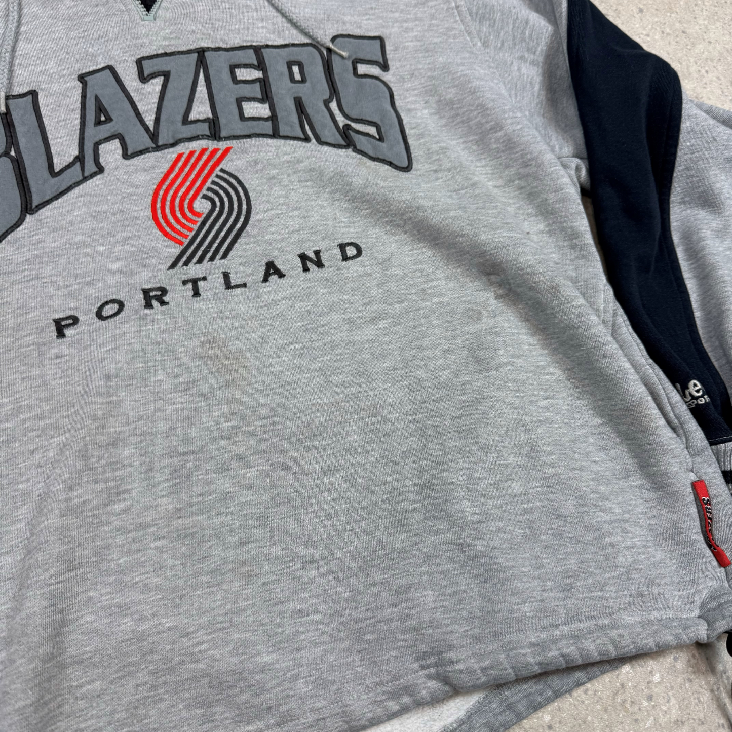 Vintage Lee Sport Blazers 1/4 zip Hoodie S/M Medium Gray Pullover Embroidered