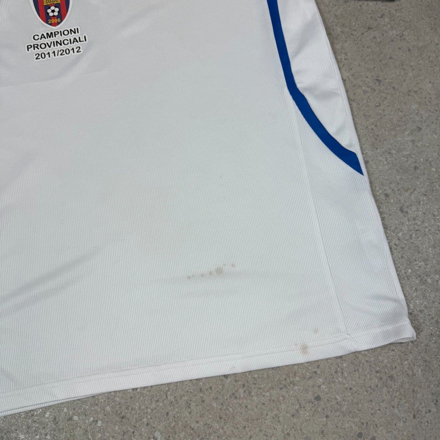 Italy Training T shirt Medium 2011 White Colourway Puma