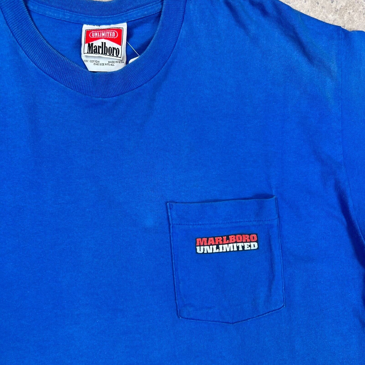 Vintage Marlboro Unlimited T-Shirt XL Blue Lone Wolf 90s Pocket Graphic
