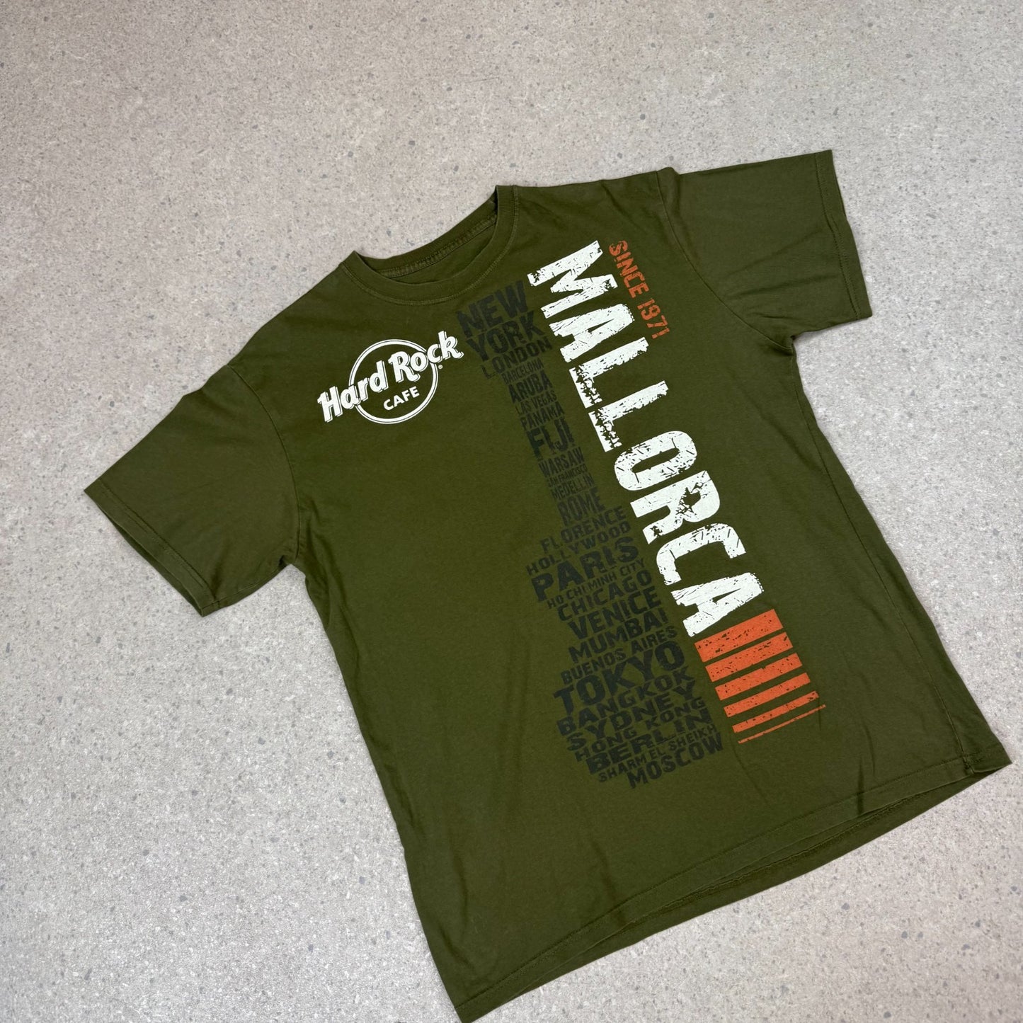 Hard Rock Cafe Mallorca T Shirt Medium Khaki Green Colourway