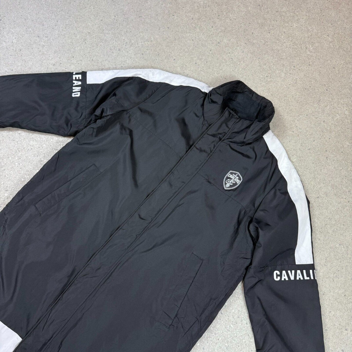 NBA Cleveland Cavaliers Coach Jacket XL