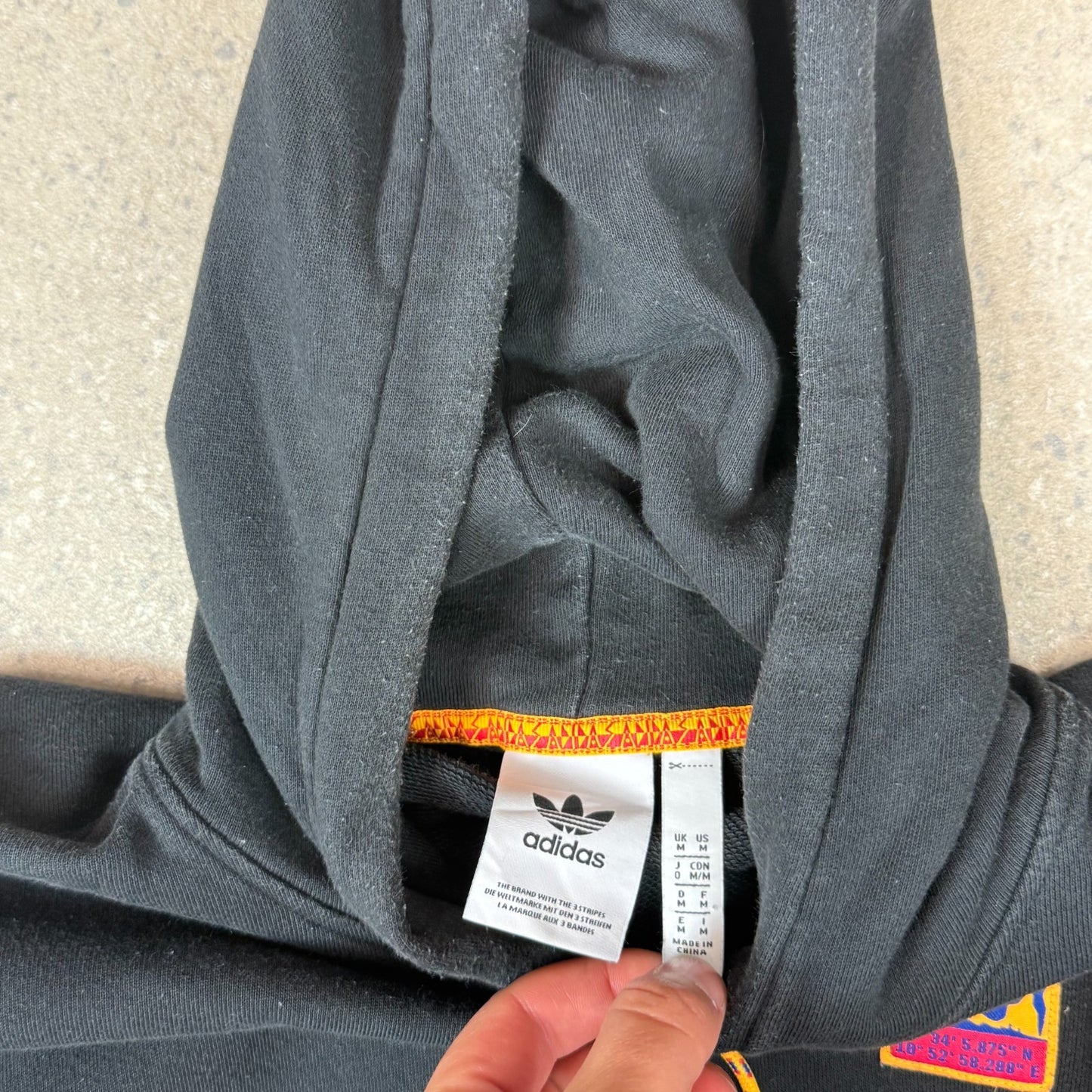 Adidas Adventure Hoodie Medium Black Colourway Embroidered Logo Hooded Pocket