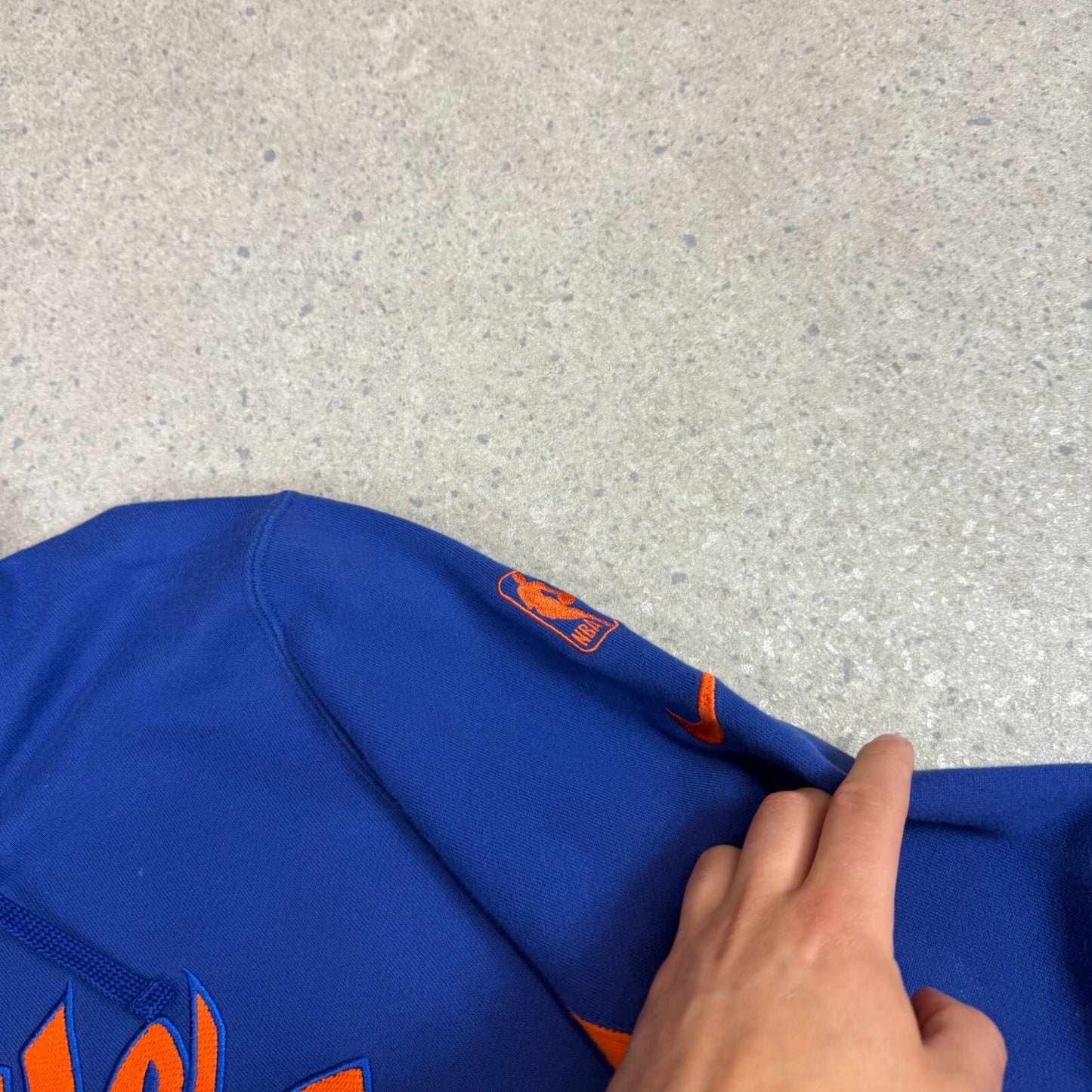 Nike NBA CLE Hoodie Small Navy Orange Hooded Pocket