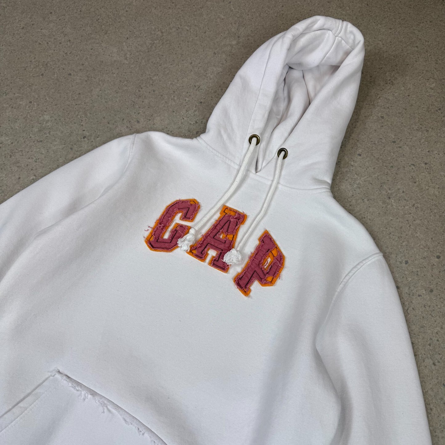 Gap Hoodie Large White Colourway Puffy Embroidered Logo Hooded Pocket