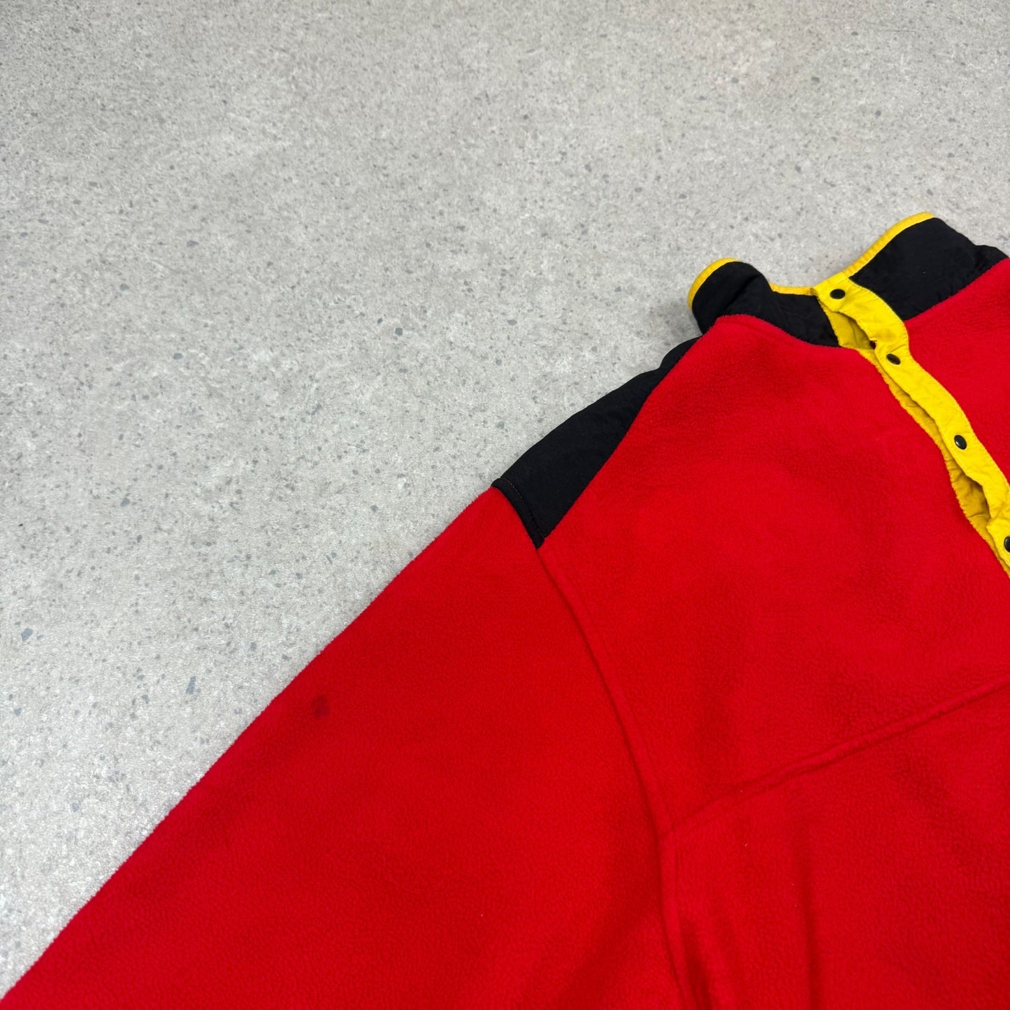 Marlboro Fleece Jacket Large Red 90s Boxy Fit