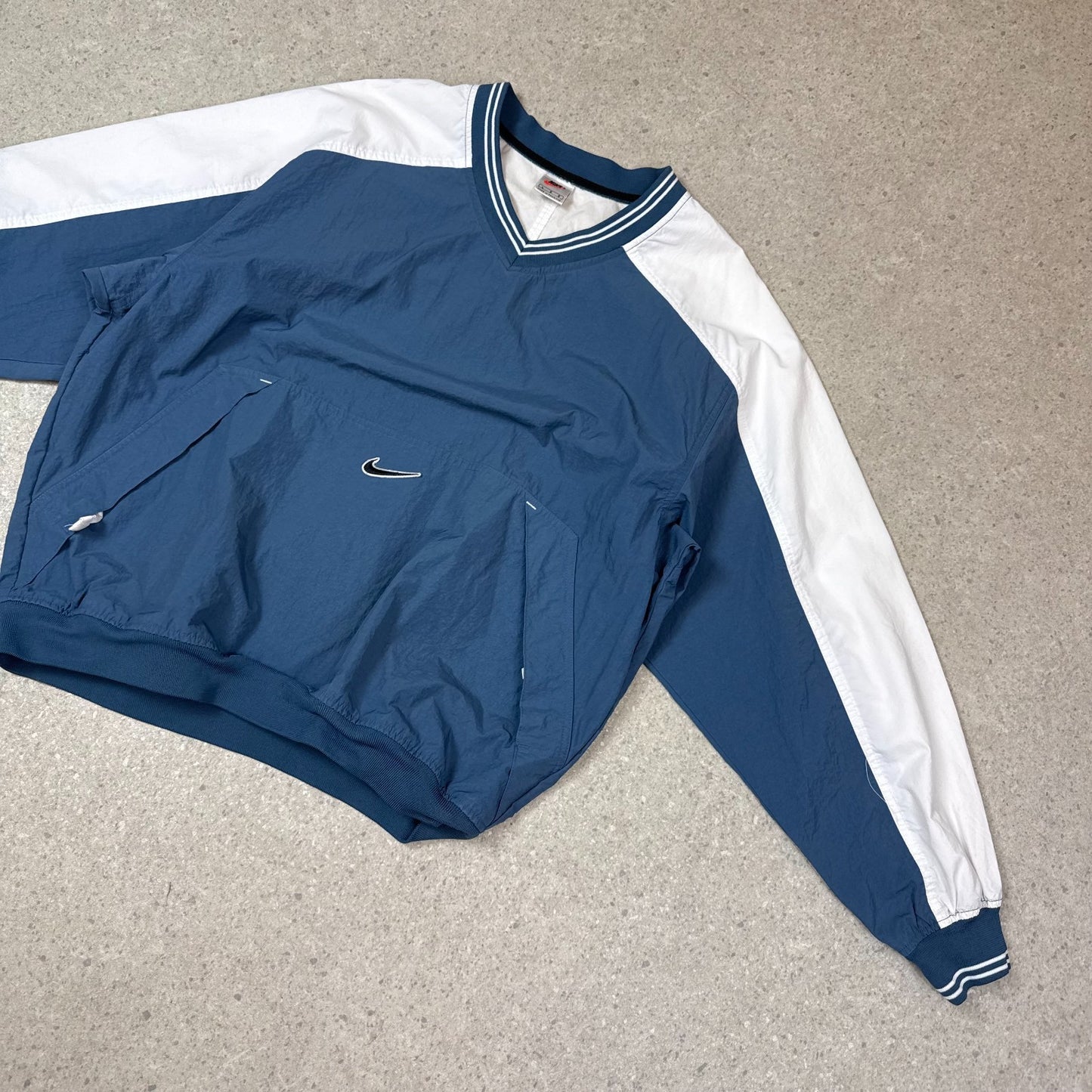 Nike Windbreaker Large Navy White Pullover 90s V Neck Zipped Pockets