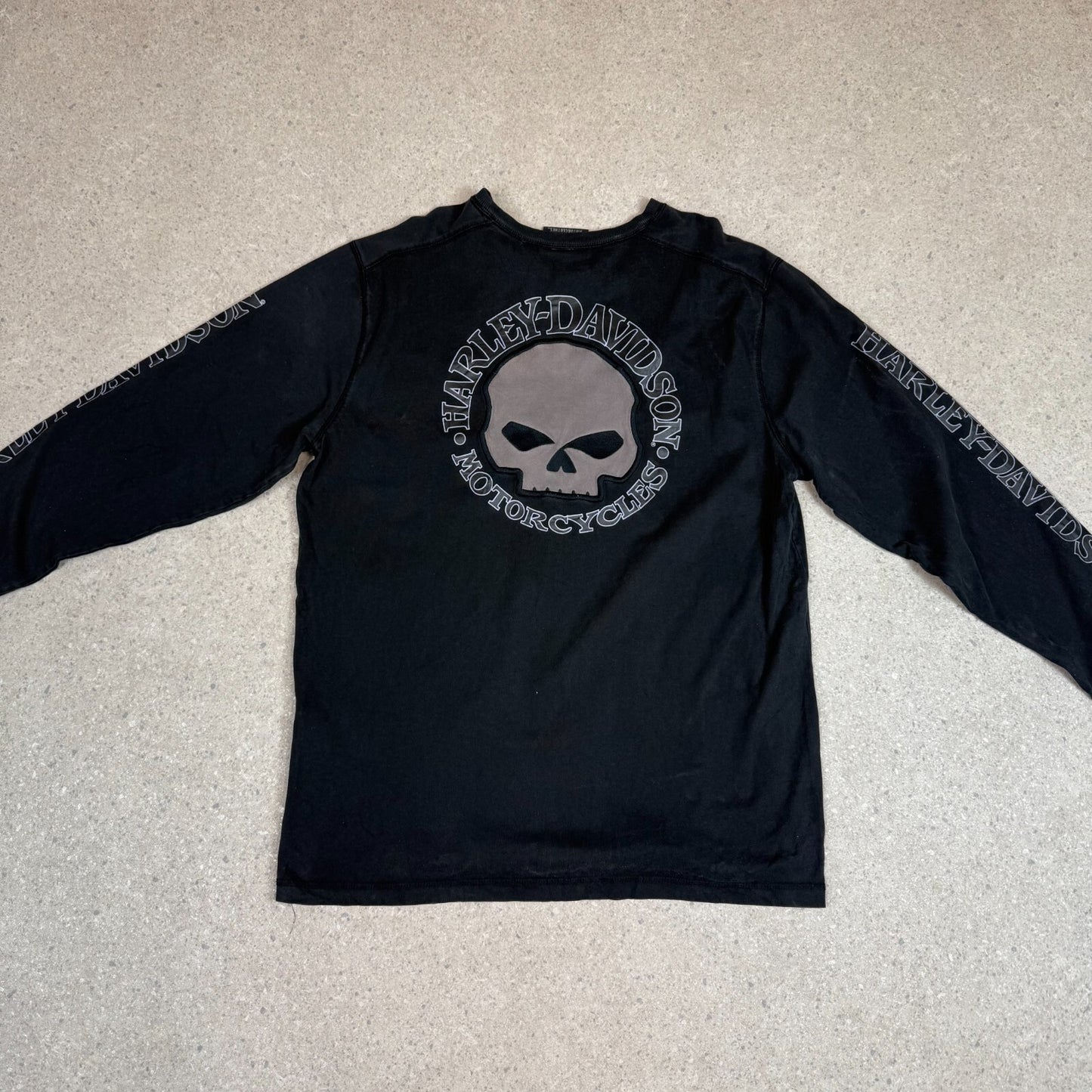 Harley Davidson Long Sleeve XL Black Colourway