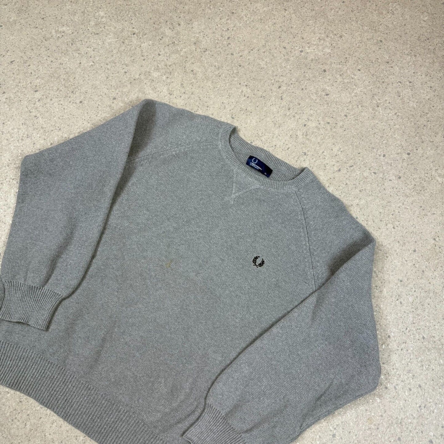 Fred Perry Sweatshirt Grey Knit Medium Thick Cotton Vintage Long Sleeve
