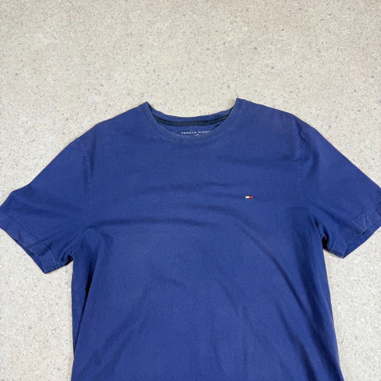 Tommy Hilfiger T Shirt Large Navy Blue