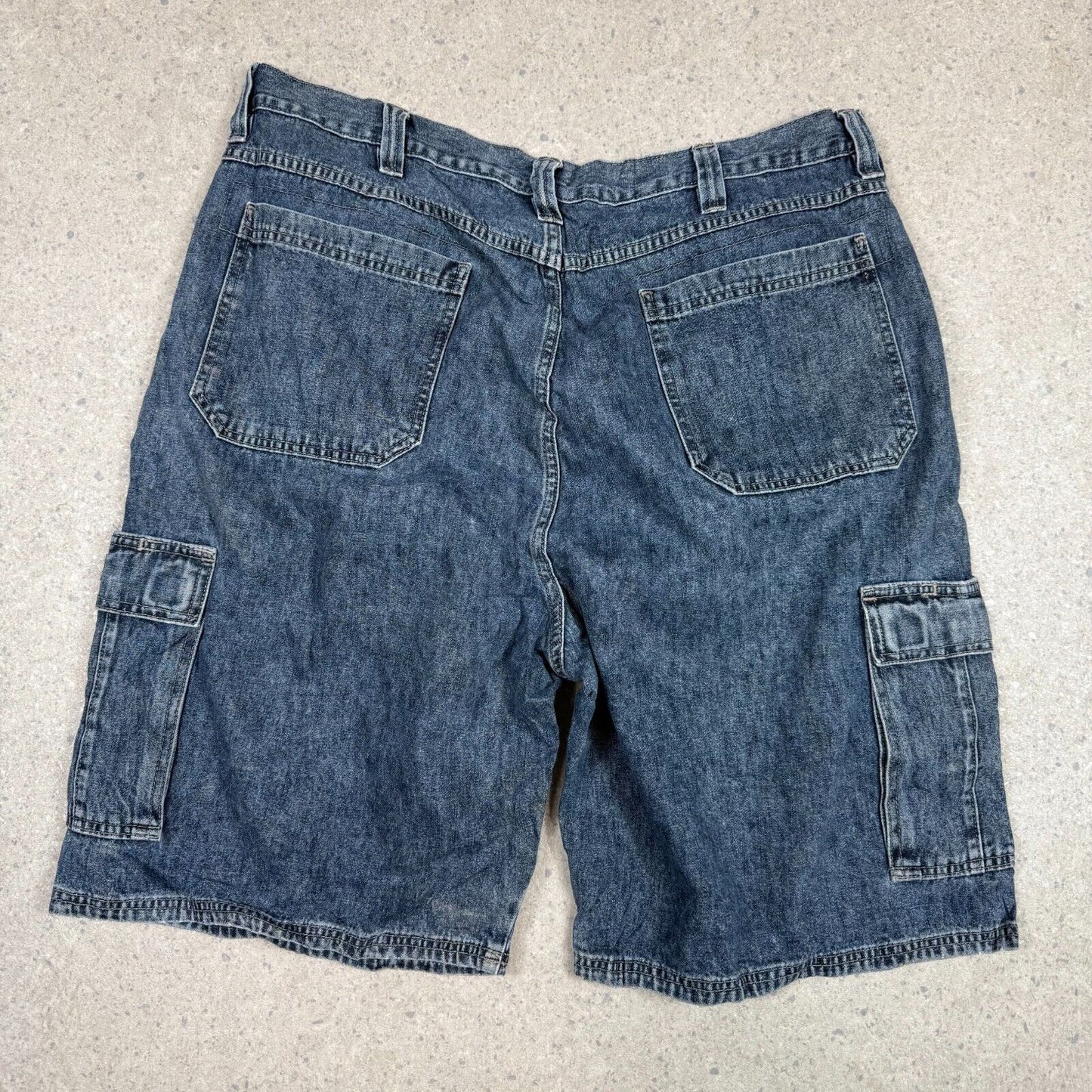 Wrangler Denim Cargo Shorts 40" Baggy Fit