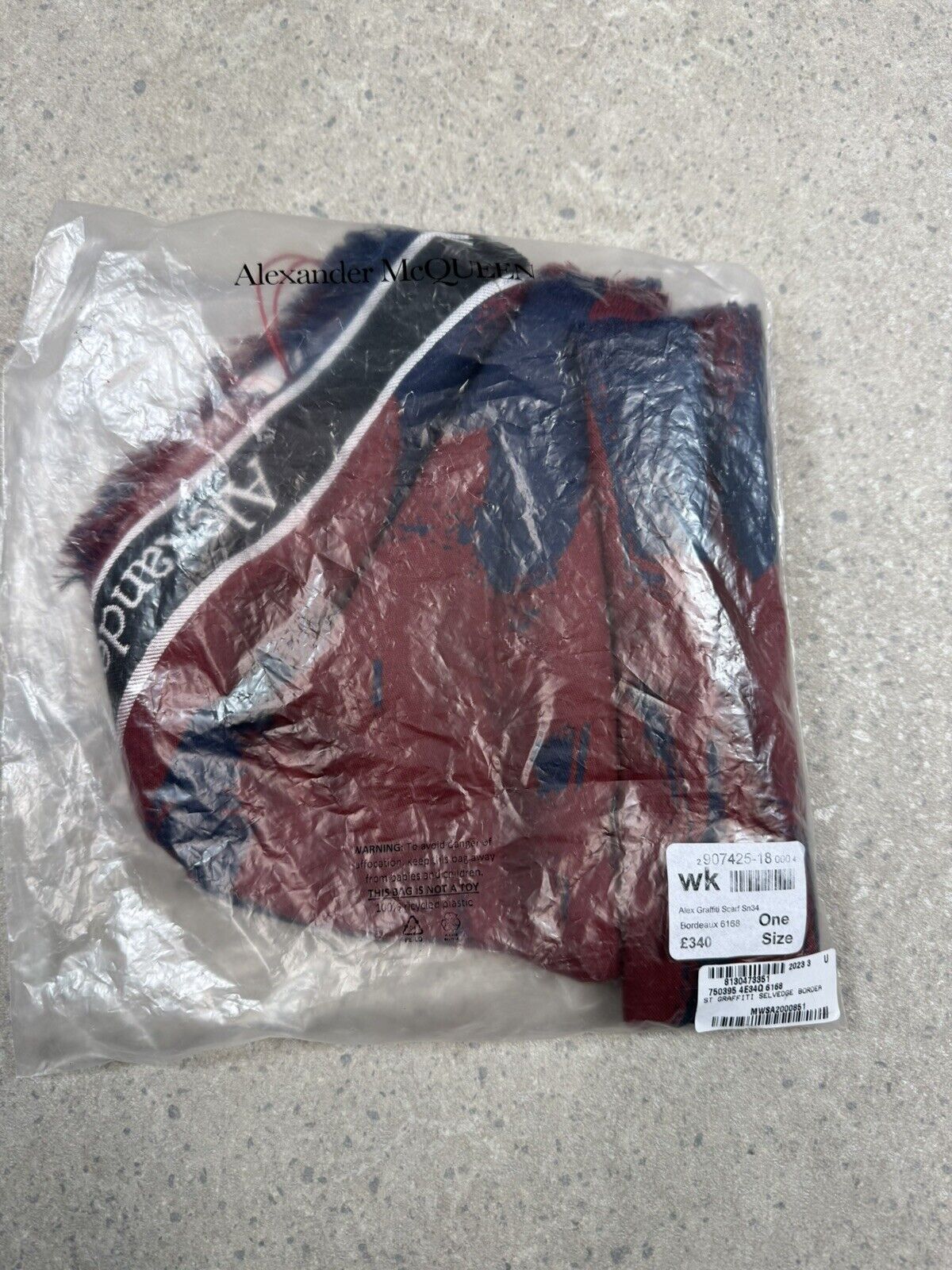 Alexander McQueen Graffiti bordered unisex scarf in blue and red BRAND NEW ✅