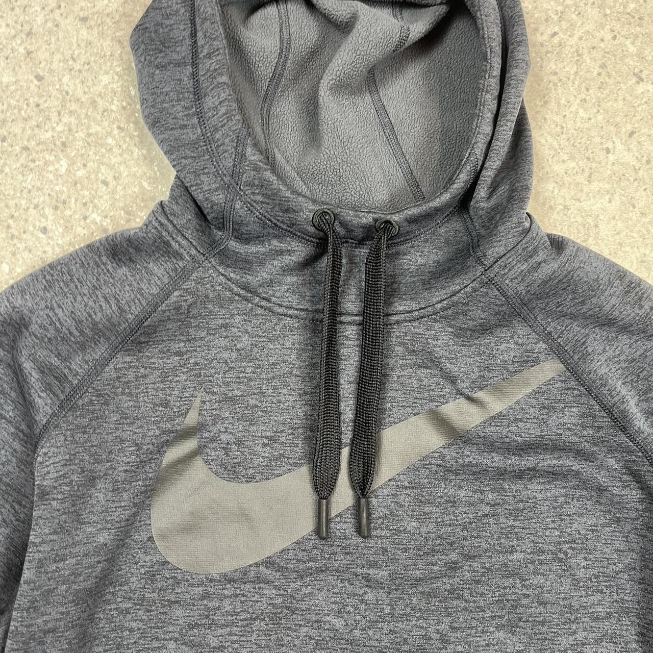 Nike hoodie therma-fit Women’s M
