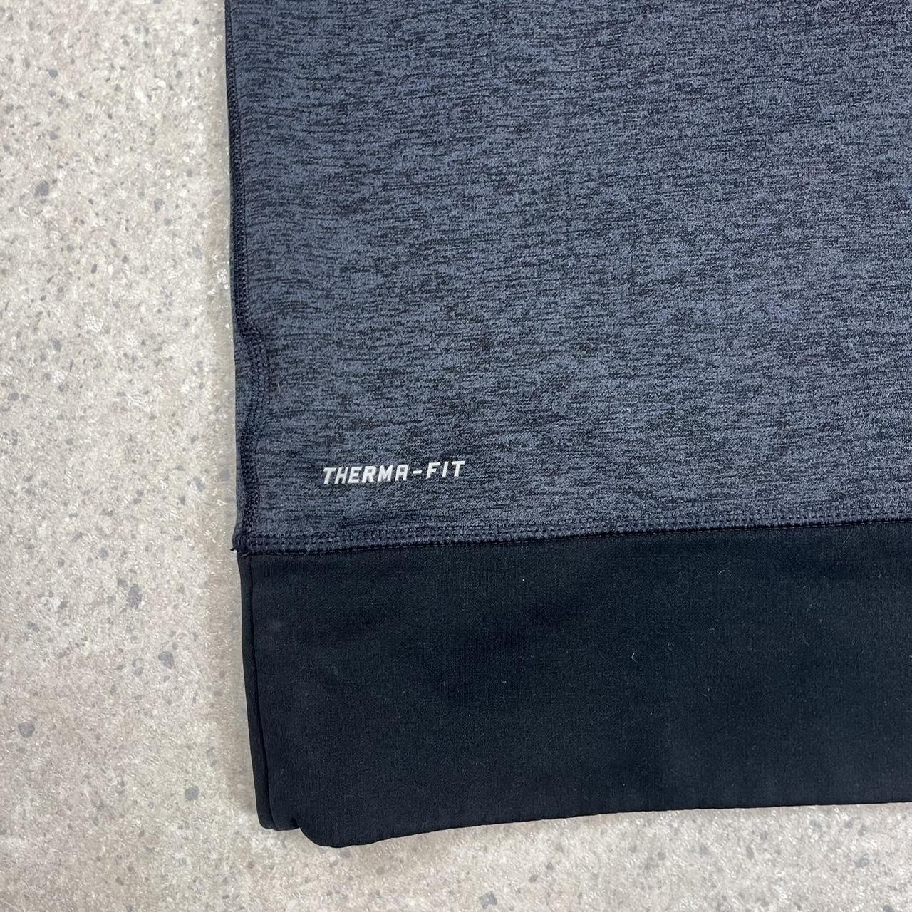 Nike hoodie therma-fit Women’s M