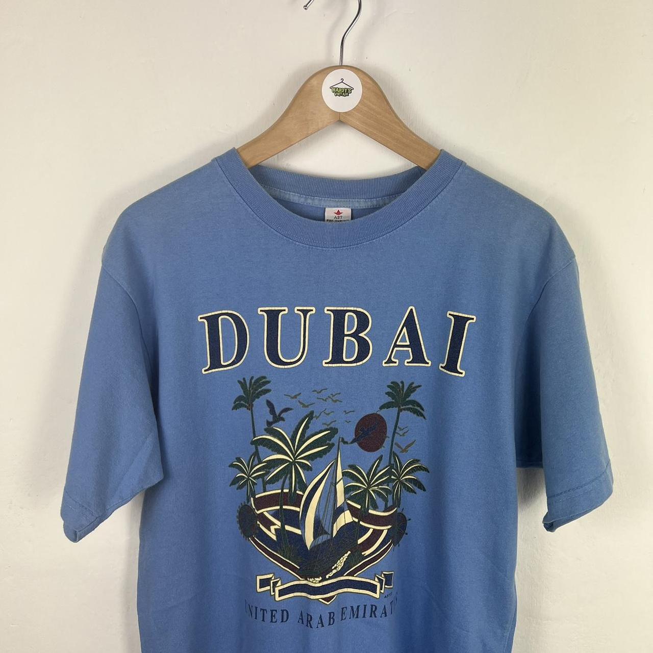 Dubai t shirt large