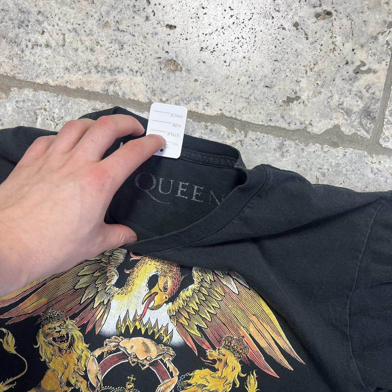 Queen band t shirt xs/s