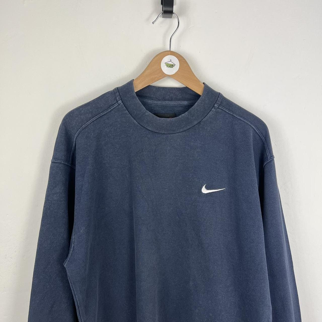 Nike sweatshirt medium